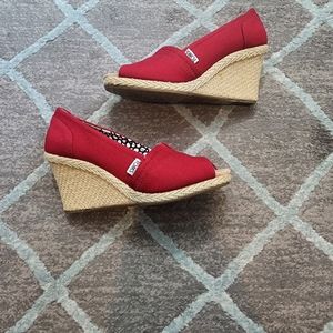 Toms peep toe wedges